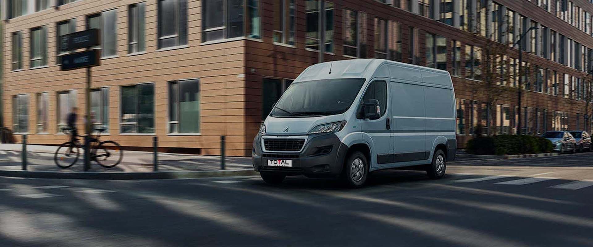 PEUGEOT Boxer 114CDI 100kW Furgón Pro 3.3 L2H2 BHDI 103kW