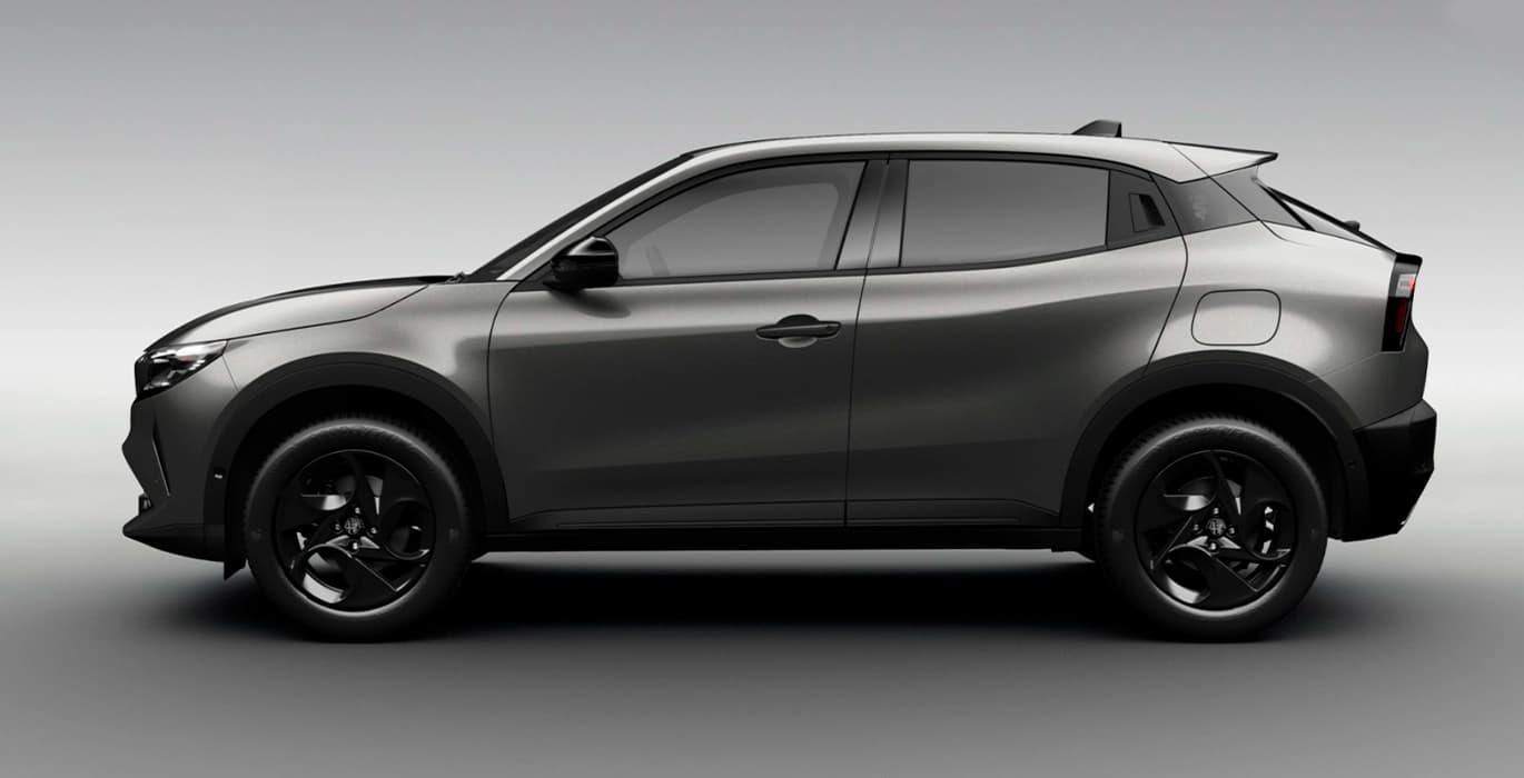 ALFA ROMEO Junior Ibrida 3