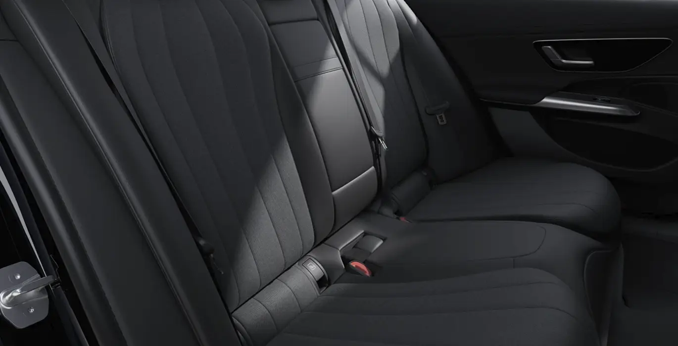 Mercedes-Benz Clase E 200 4