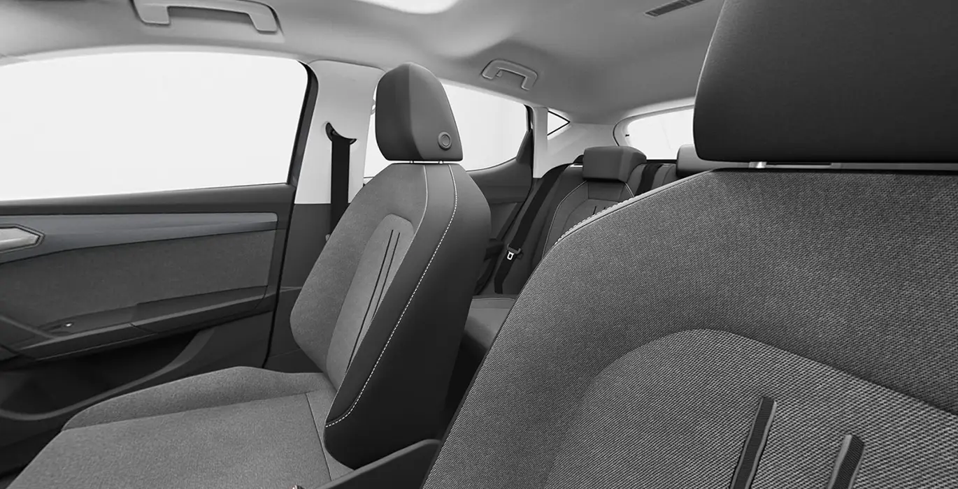 Seat León 1.5 eTSI (115CV) DSG Style XL 4